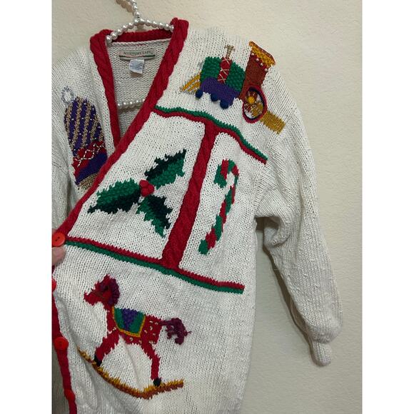 Vintage Christmas 1980's White Christmas Sweater Knitted Cardigan Toys Hong Kong - Picture 3 of 7